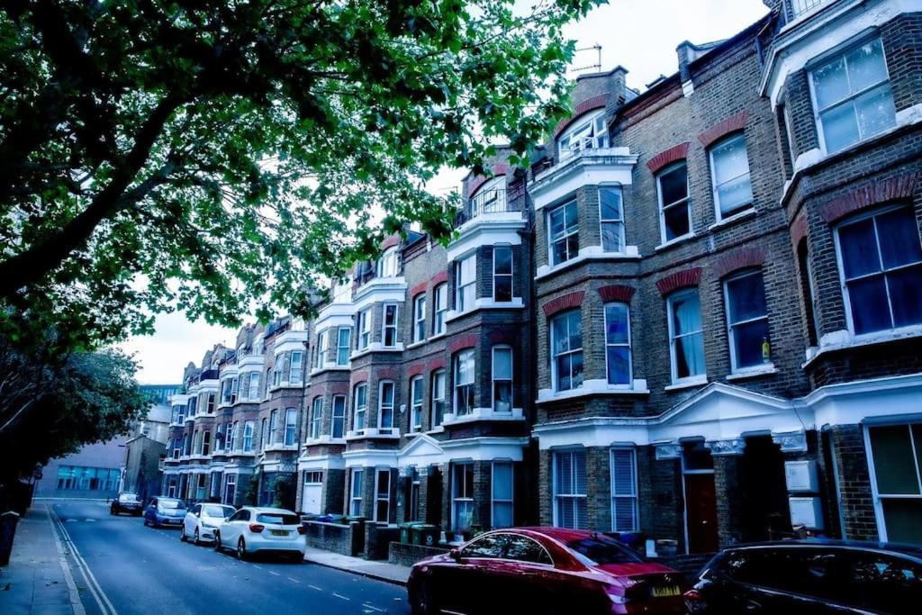 Airy, 3 Bedrooms, Ensuite , Central London Flat ภายนอก รูปภาพ